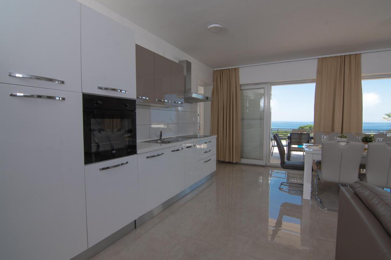 Villas Royal I With Private Pool Novalja Bagian luar foto