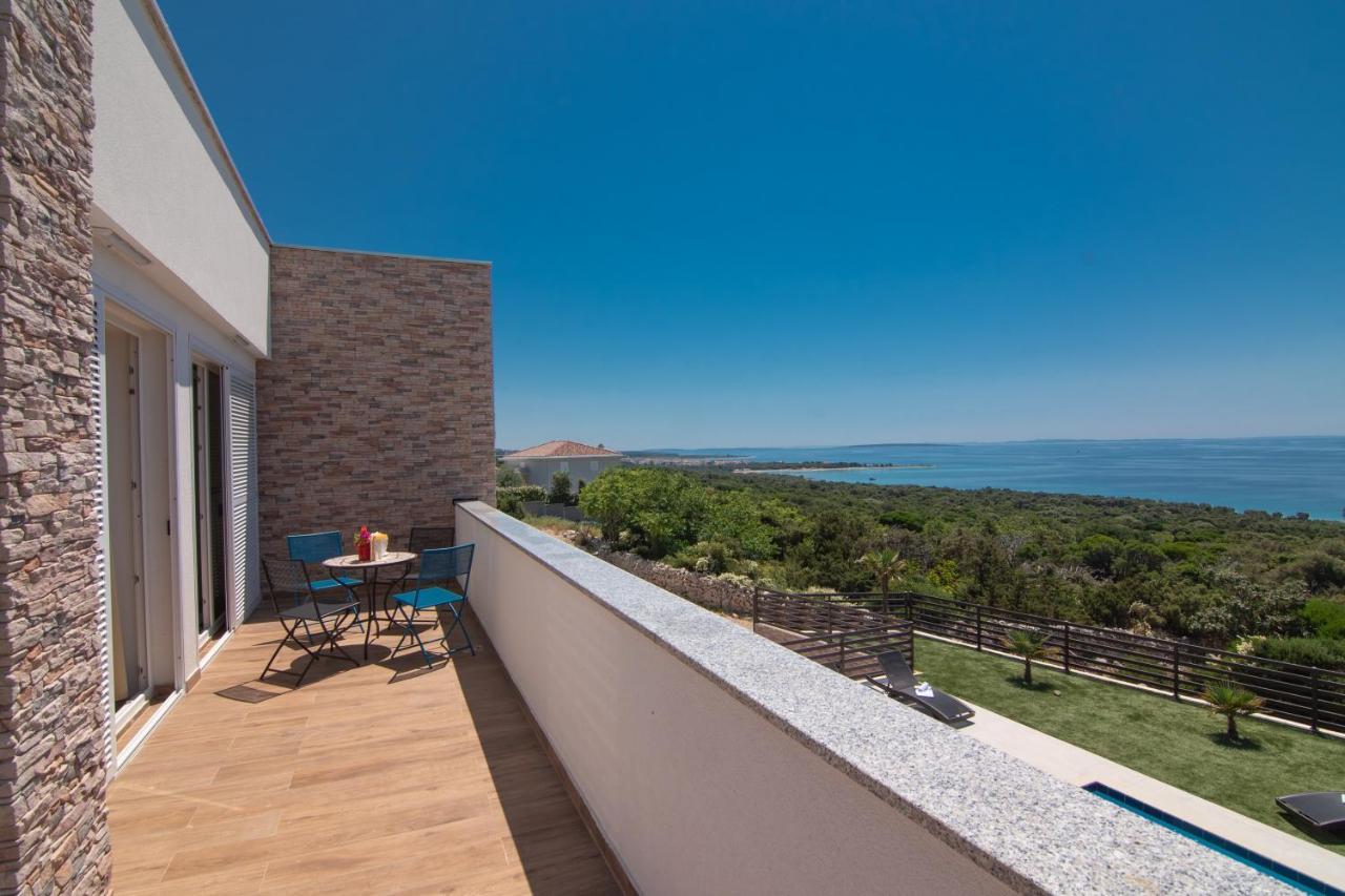 Villas Royal I With Private Pool Novalja Bagian luar foto