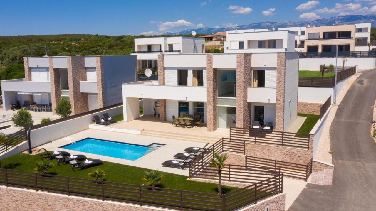 Villas Royal I With Private Pool Novalja Bagian luar foto