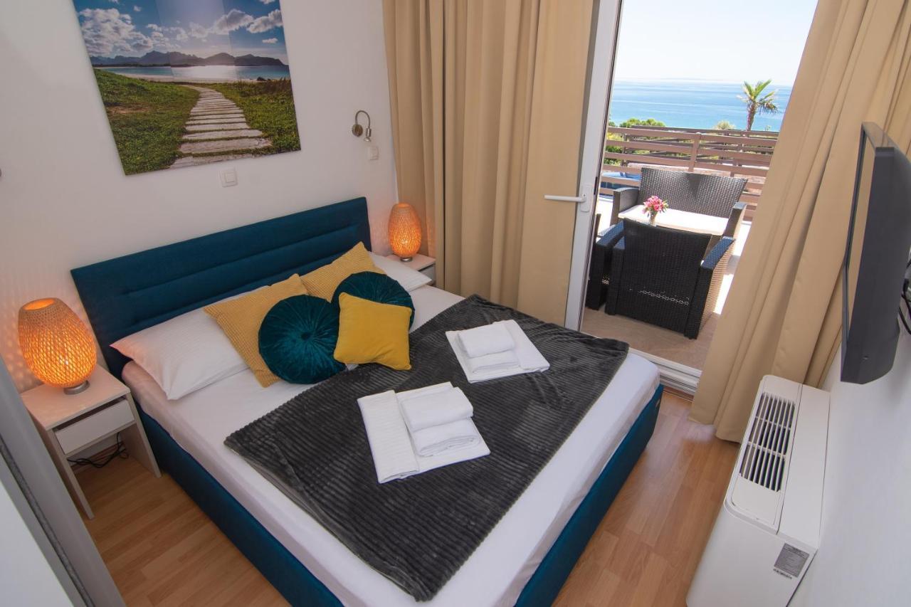 Villas Royal I With Private Pool Novalja Bagian luar foto