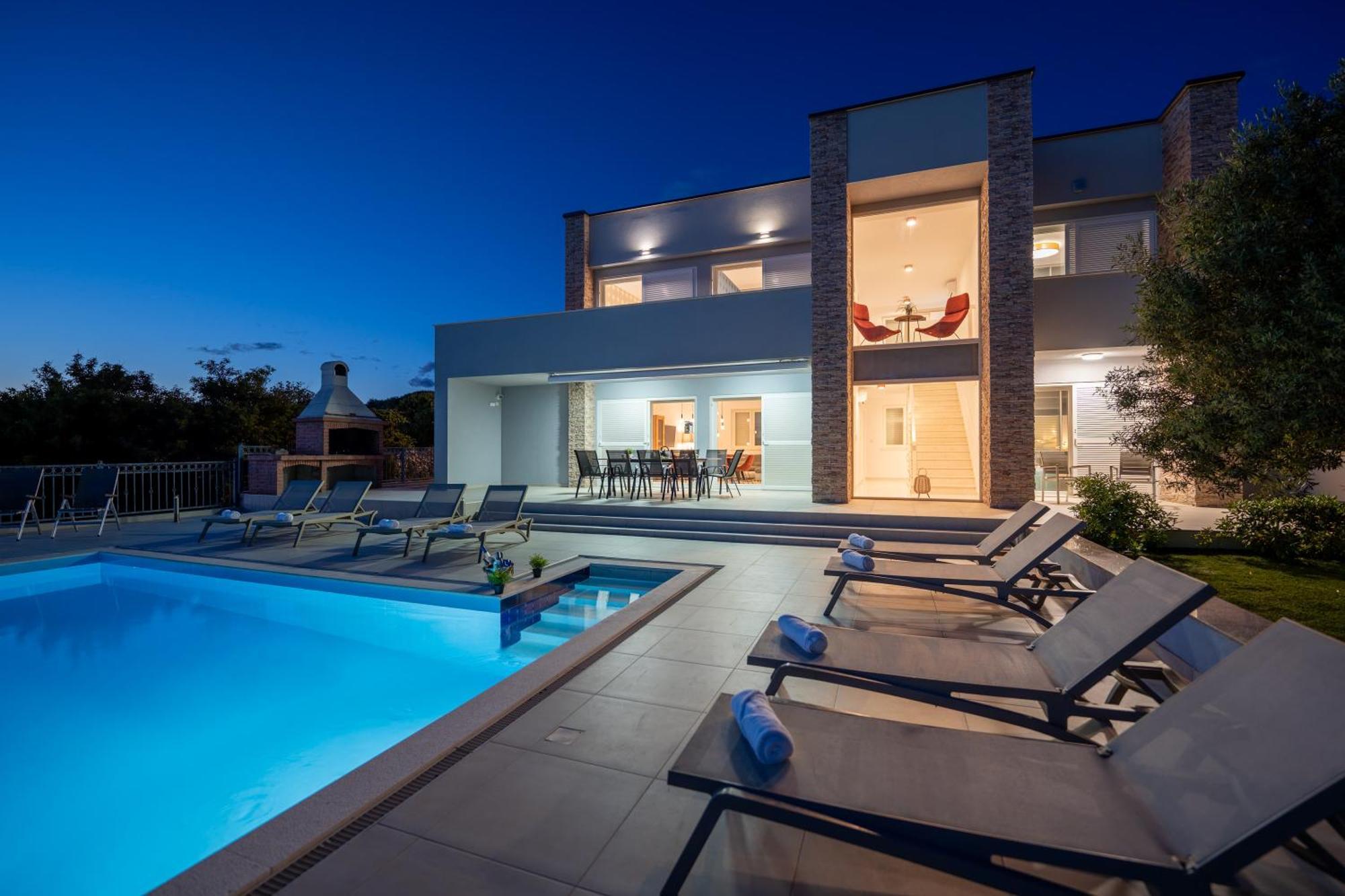Villas Royal I With Private Pool Novalja Bagian luar foto